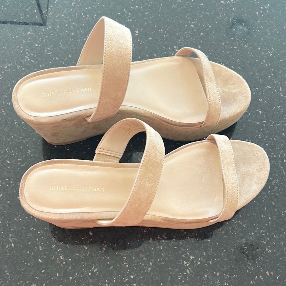 Stuart Weitzman Women's Tan Wedge Sandals